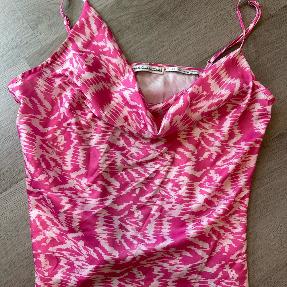 Urban Outfitters Pink and White Patterned Top